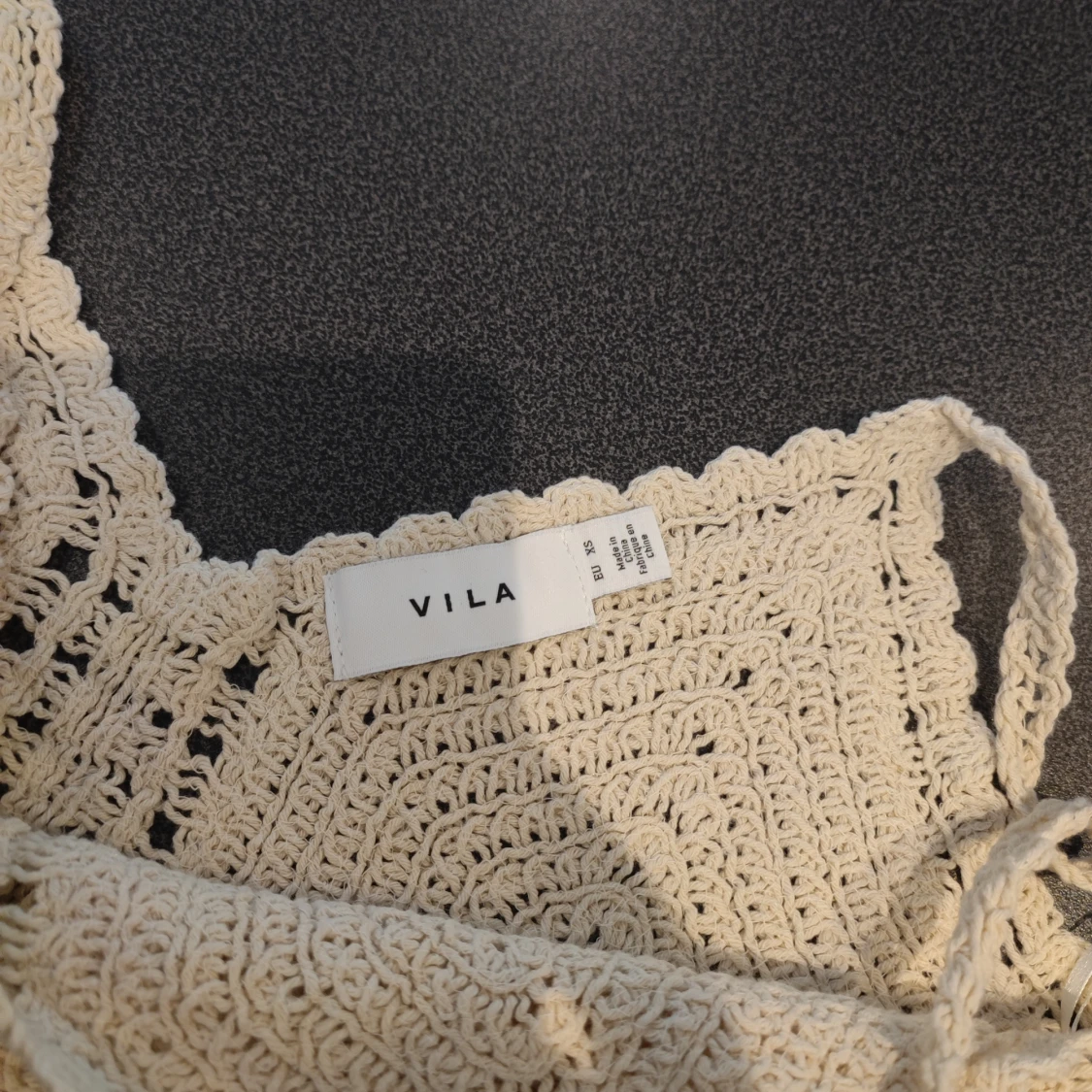 Beige virkad topp från Vila storlek xs  - 2