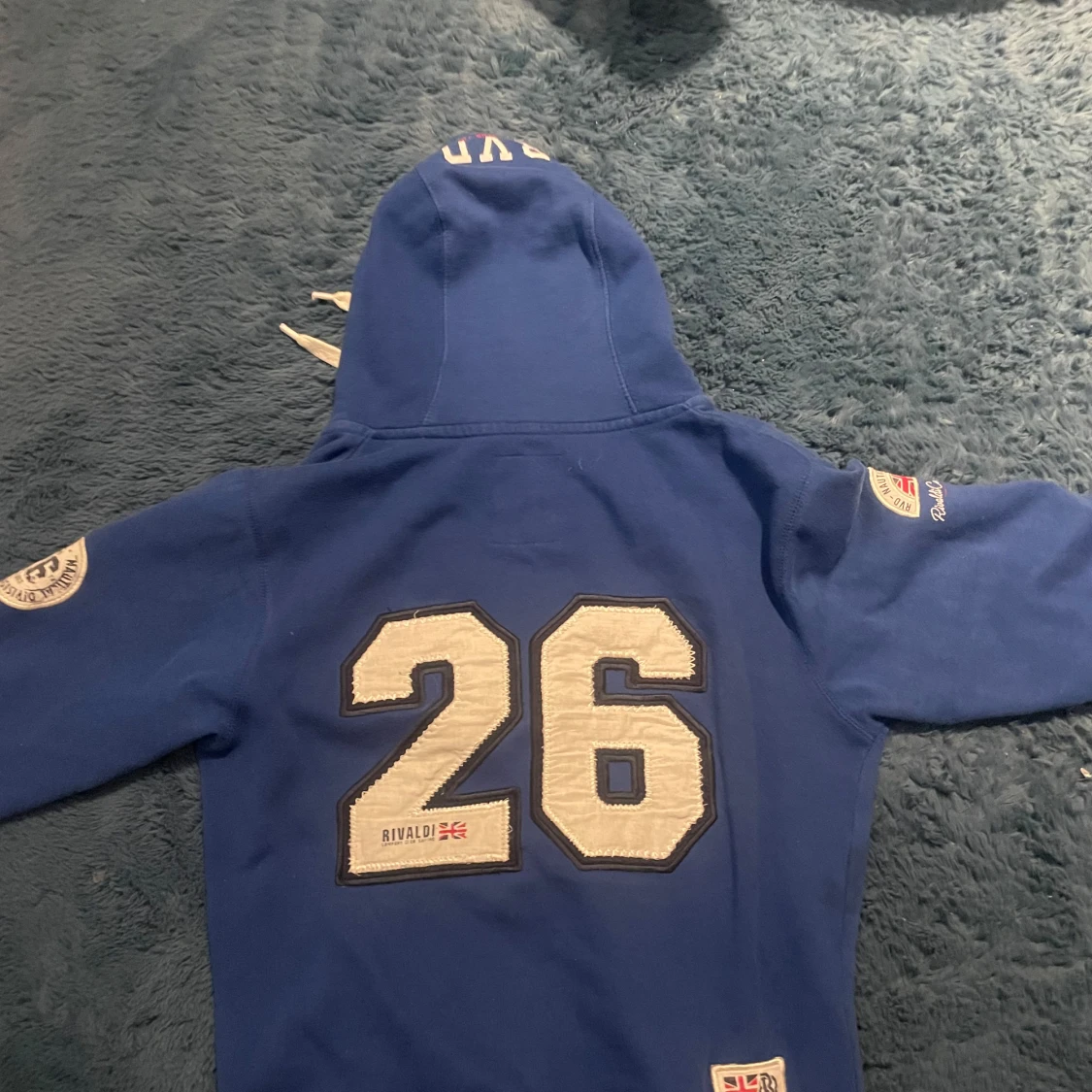 Blå huvtröja från Ralph Lauren - 1