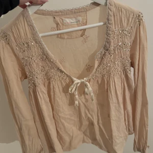 Oddmolly blus - Superfin oddmolly blus storlek s