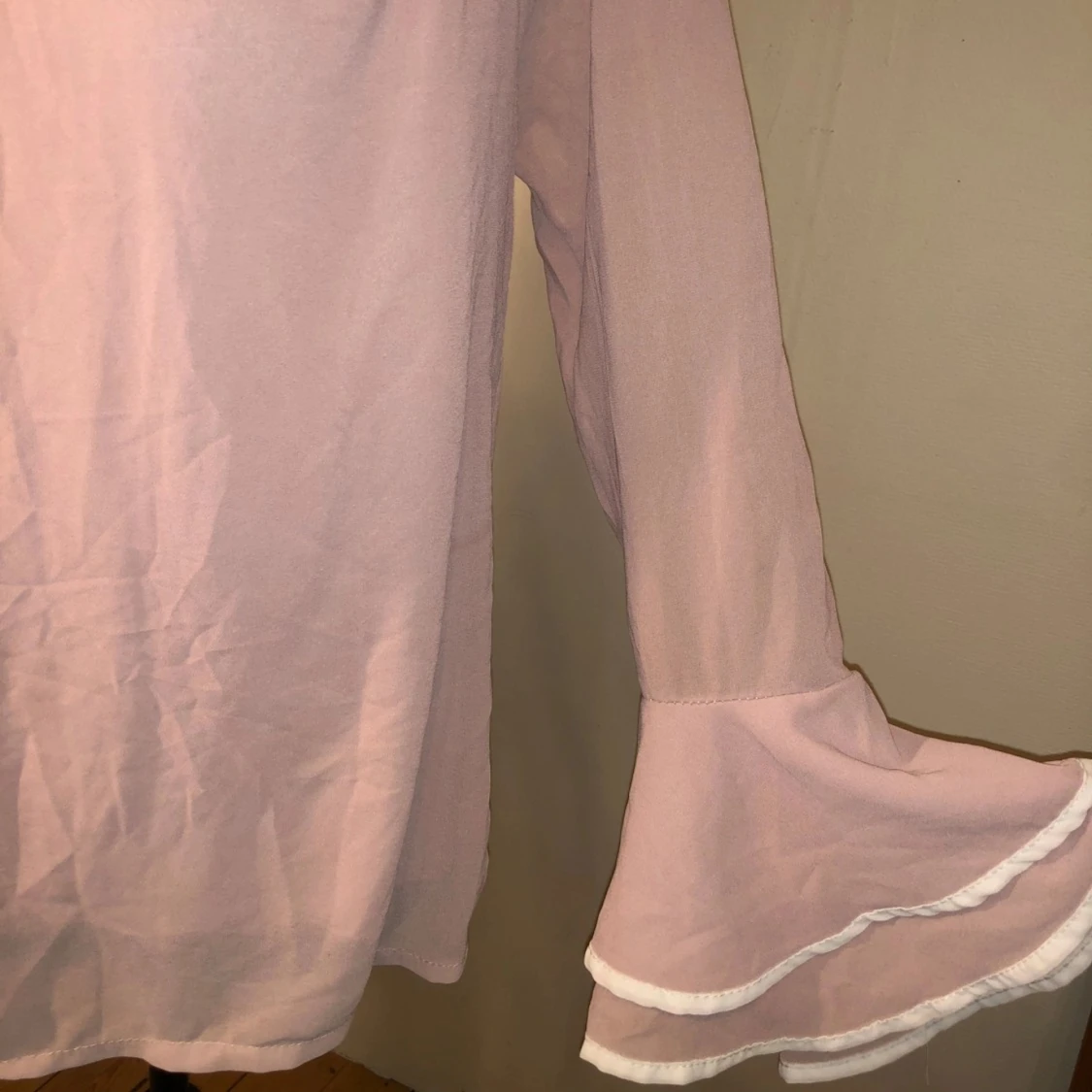 Smutsrosa offshoulder - 4