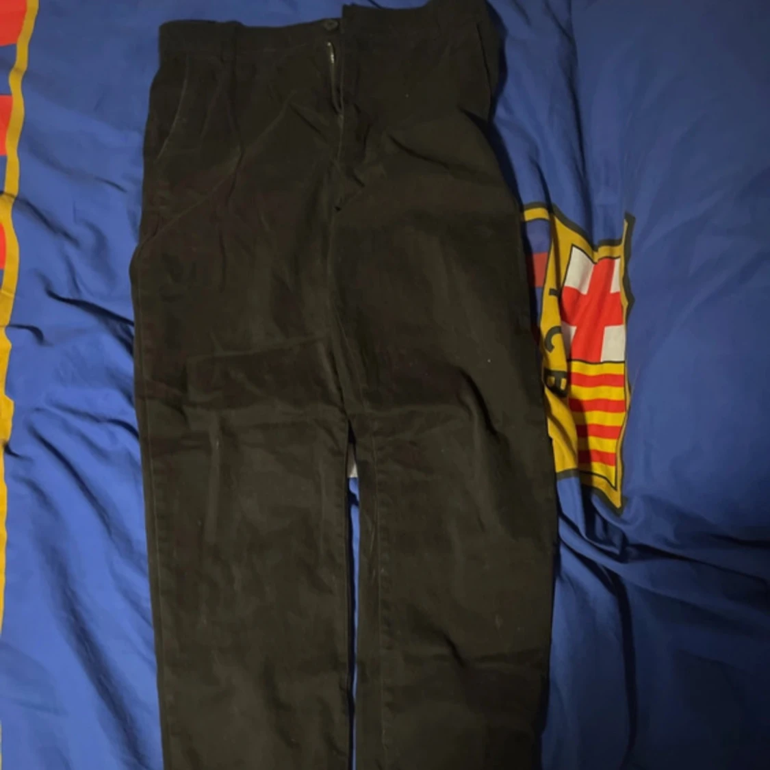 Svarta byxor från H&M