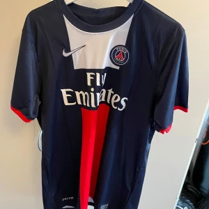 PSG Zlatan Ibrahimovic - Orginalförpackning och lappar kvar