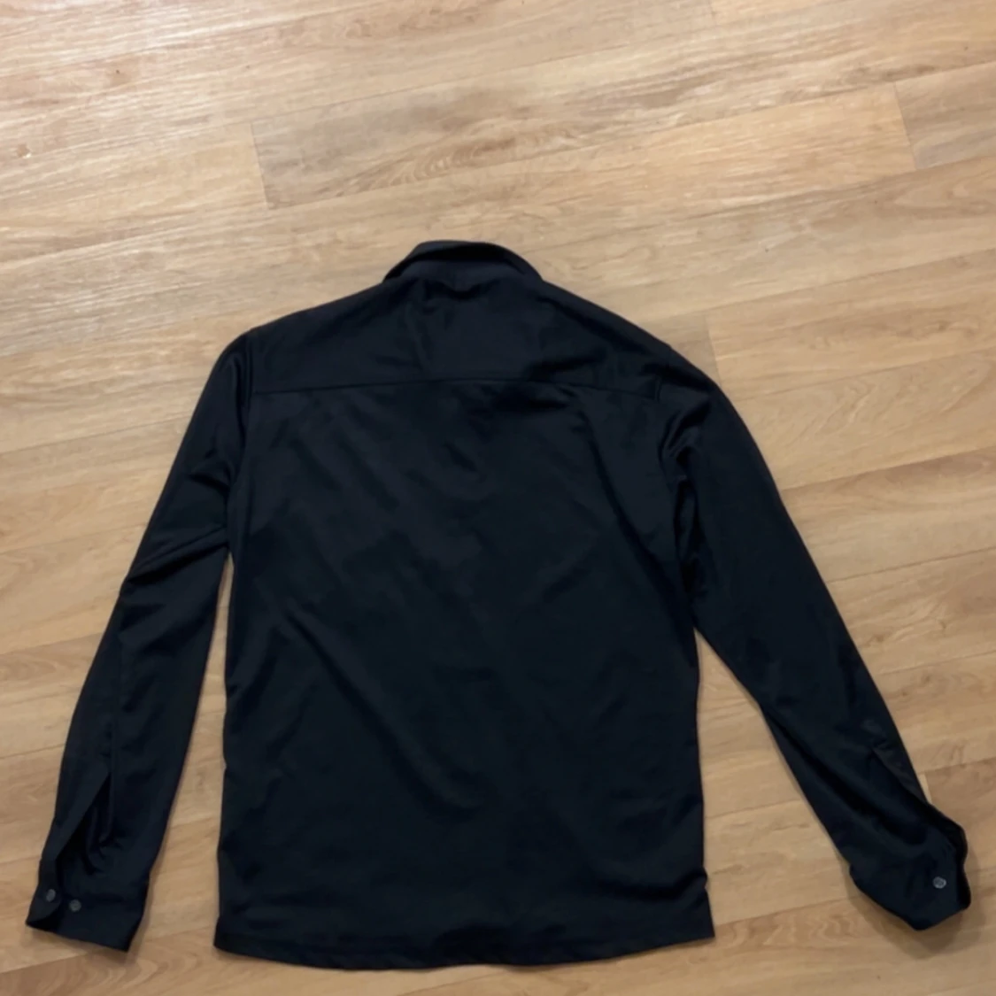 Svart skjorta från Conwell, storlek L - 1