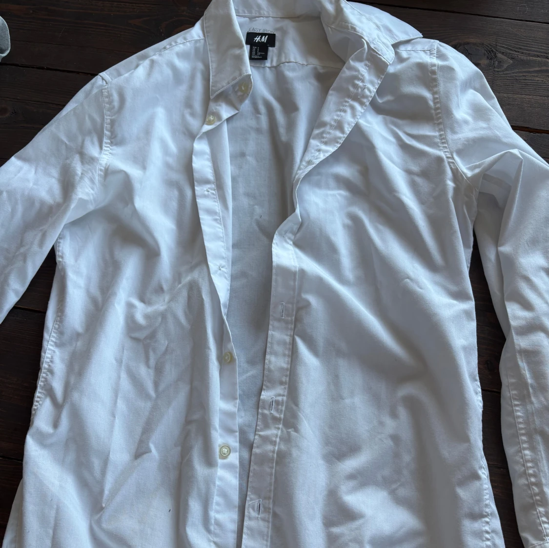 Vit skjorta från H&M i bomull