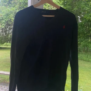 Ralph Lauren tröja - Snygg Ralph Lauren tröja i fint skick | Storlek S | Tveka inte att höra av er vid minsta fundering!