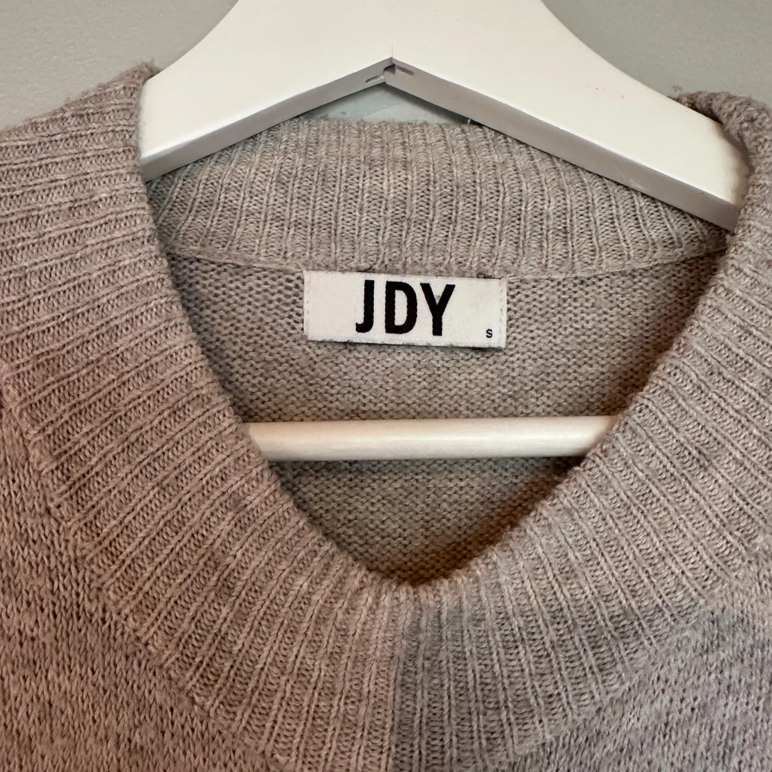 Beige stickad tröja från JDY - 2