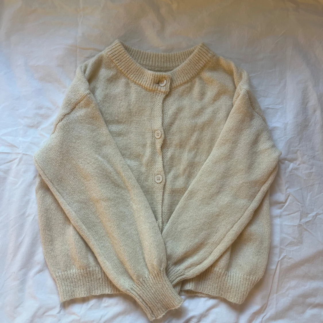 Beige stickad kofta  - 2