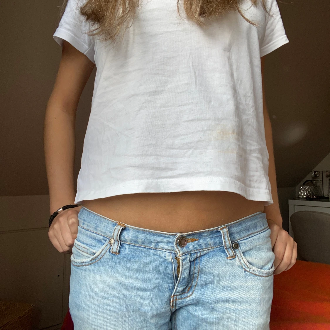 Ljusblåa lågmidjade jeans - 4