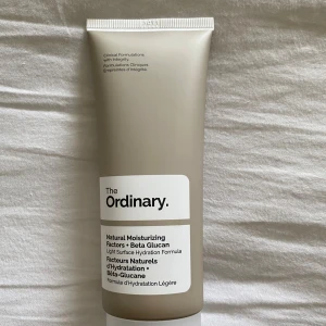 The Ordinary Natural Moisturizing - Fuktkräm från The Ordinary med beta glucan. Helt oanvänd❤️