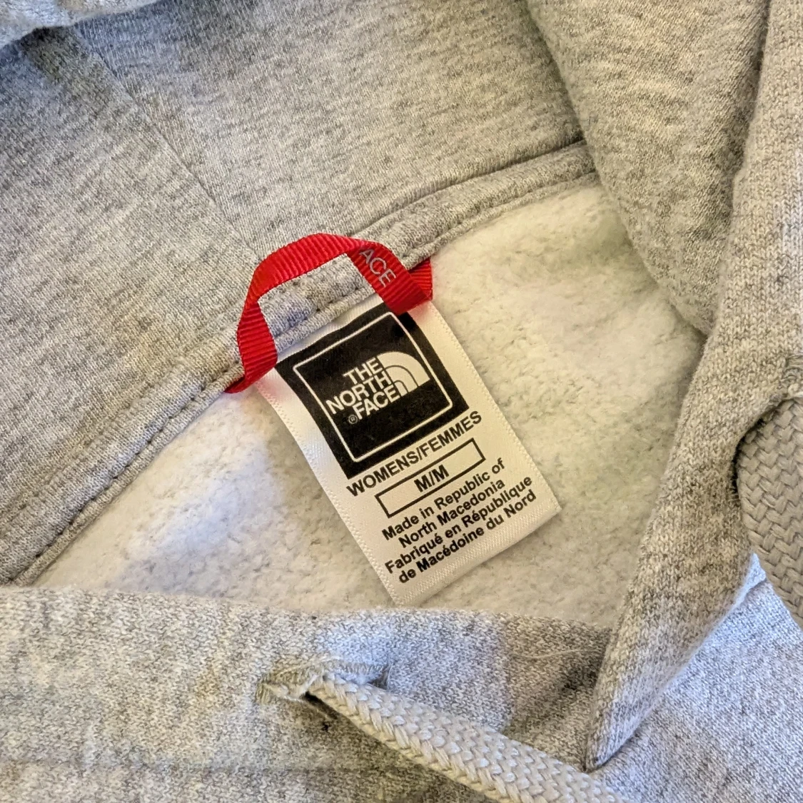 The North Face - Cropped grå hoodie - 2