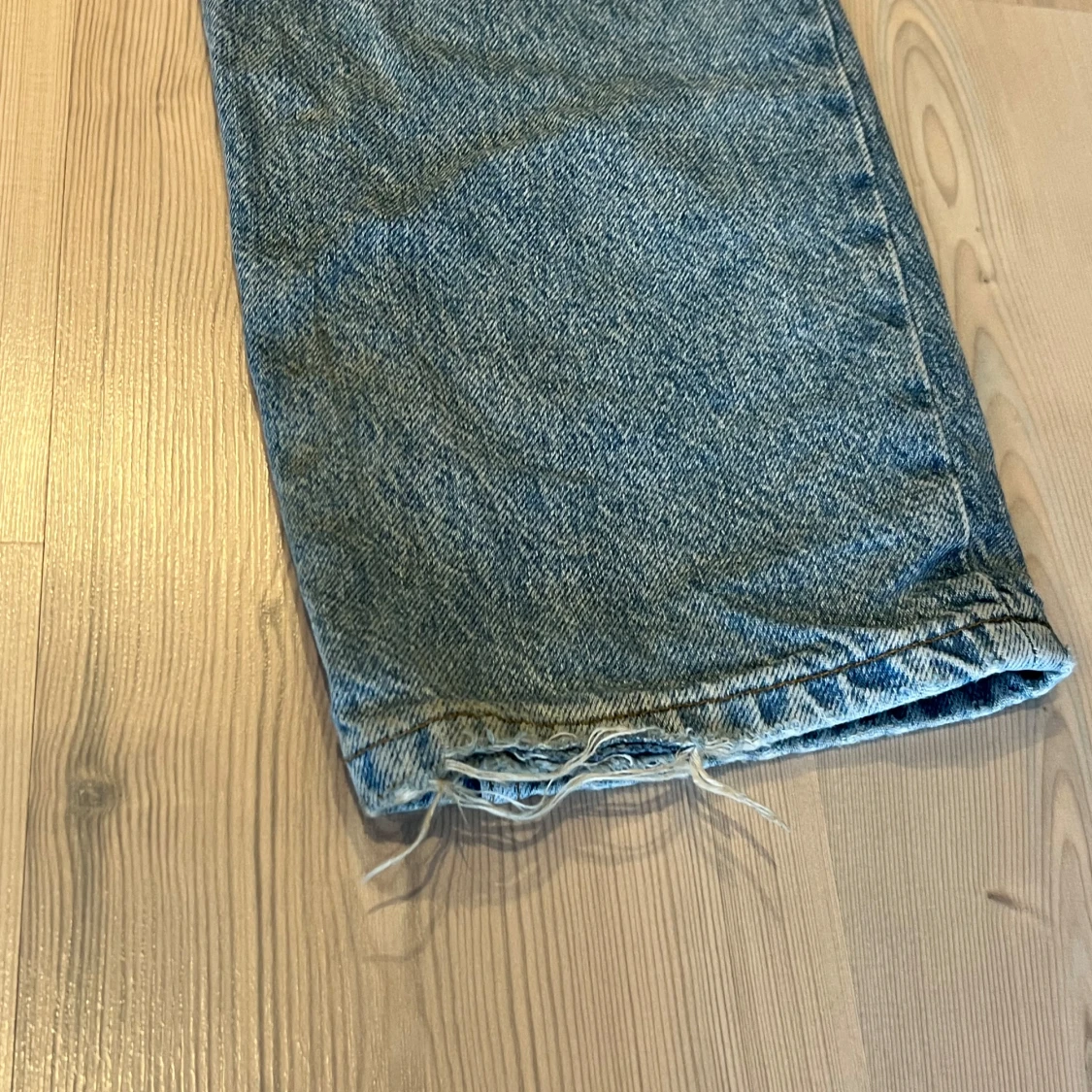Blå raka Zara jeans  - 2