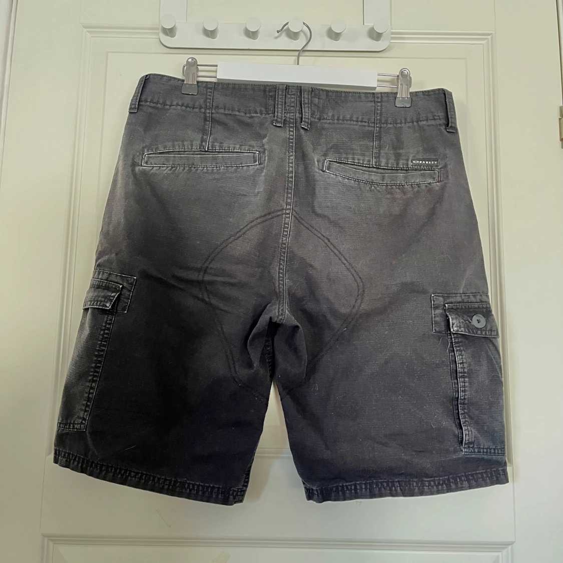 Vintage Oakley cargo shorts - 2