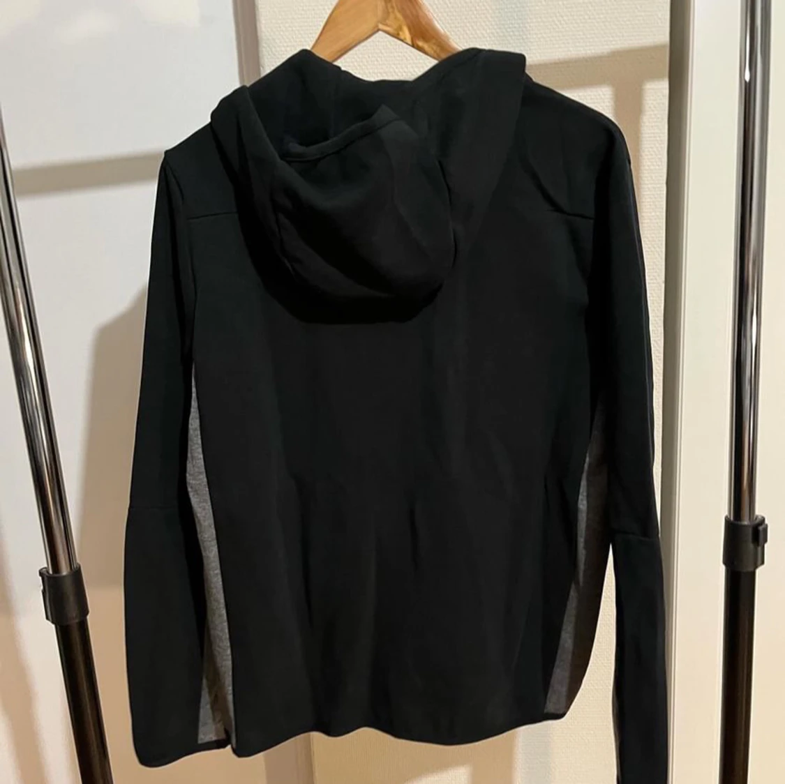 Nike Tech tröja - 2