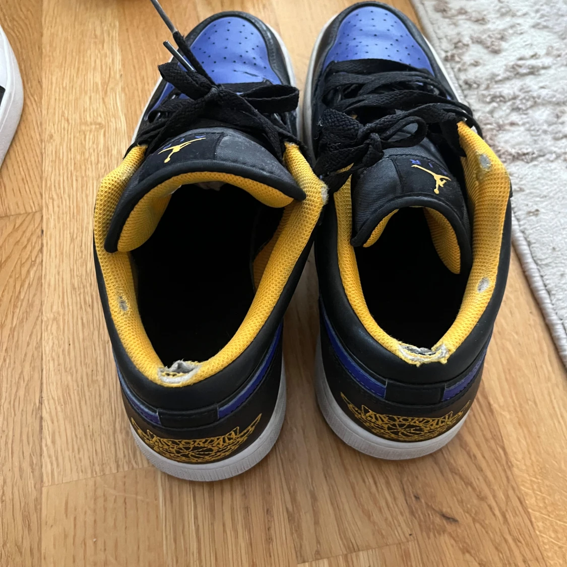 Nike Air Jordan 1 Low svart/blå/gul - 2