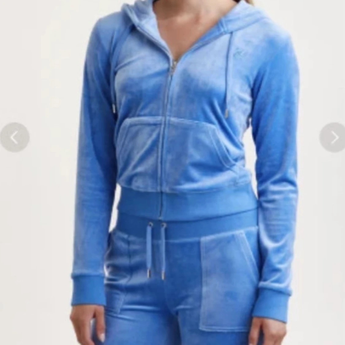 Blå velourjacka från Juicy Couture - 1