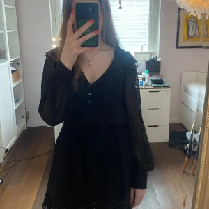 Zara klänning - Svart Zara klänning