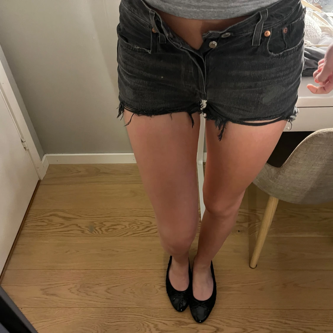 Svarta jeansshorts från Levi's - 1