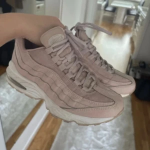 Nike air Max skor - Mycket fint skick i 38,5