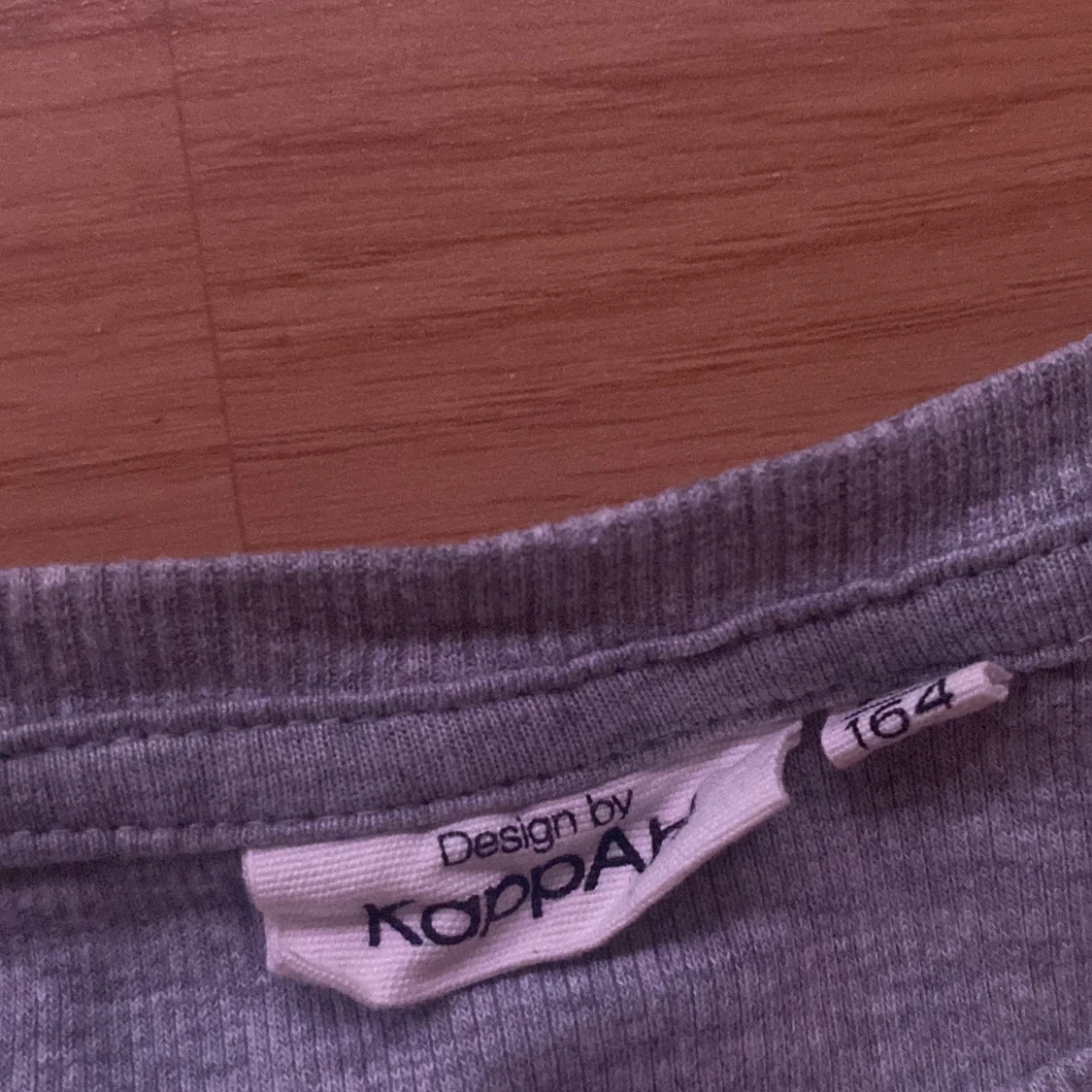 Grå långärmad tröja från KappAhl - 1