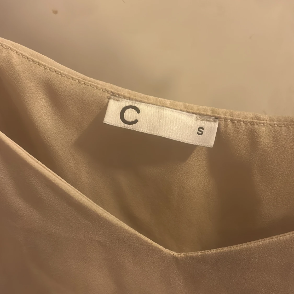 Beige linnetopp från C - 1