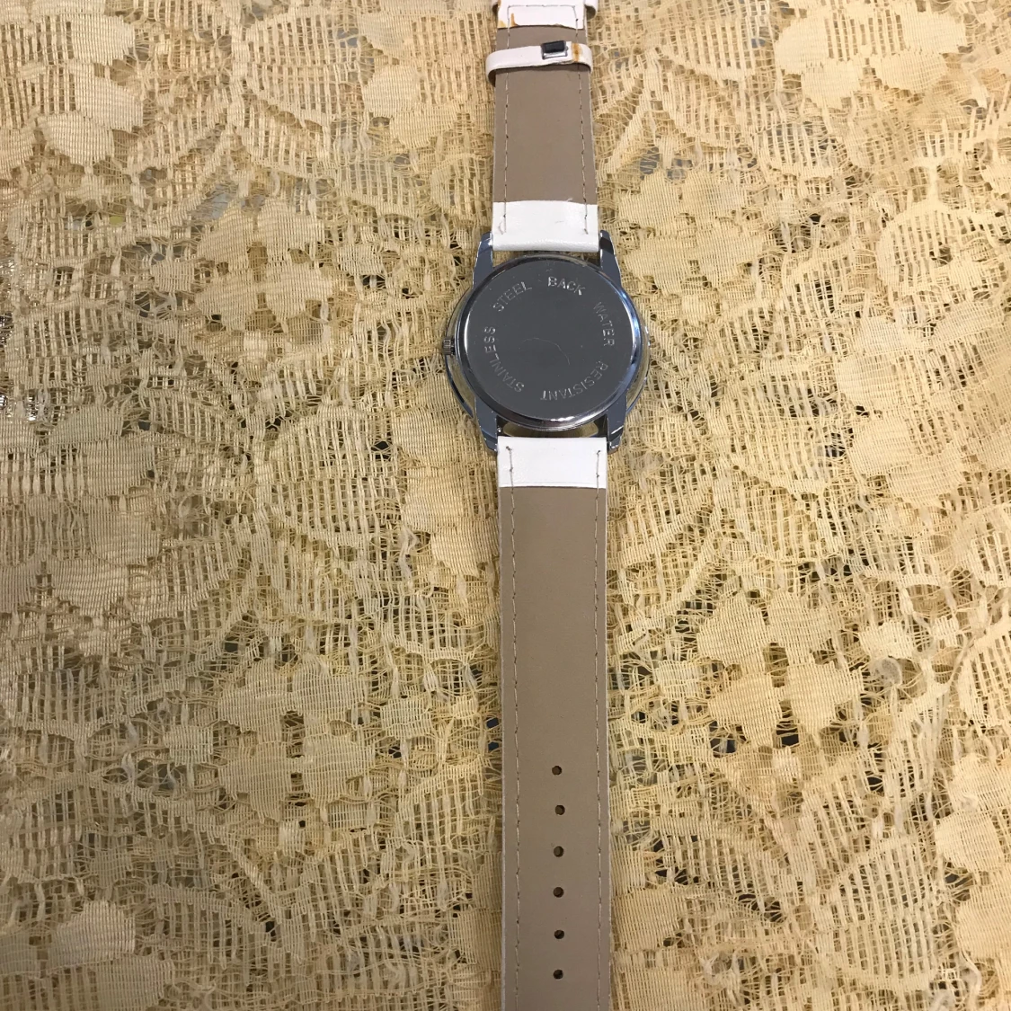 Hello Kitty klocka  - 1