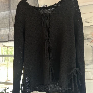 Tröja - Jättefint skick, pris kan diskuteras!!!