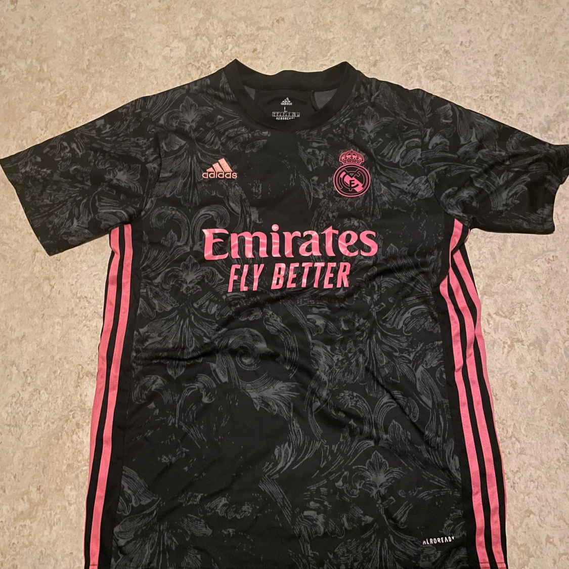  Real Madrid fotbollströja Benzema - 1