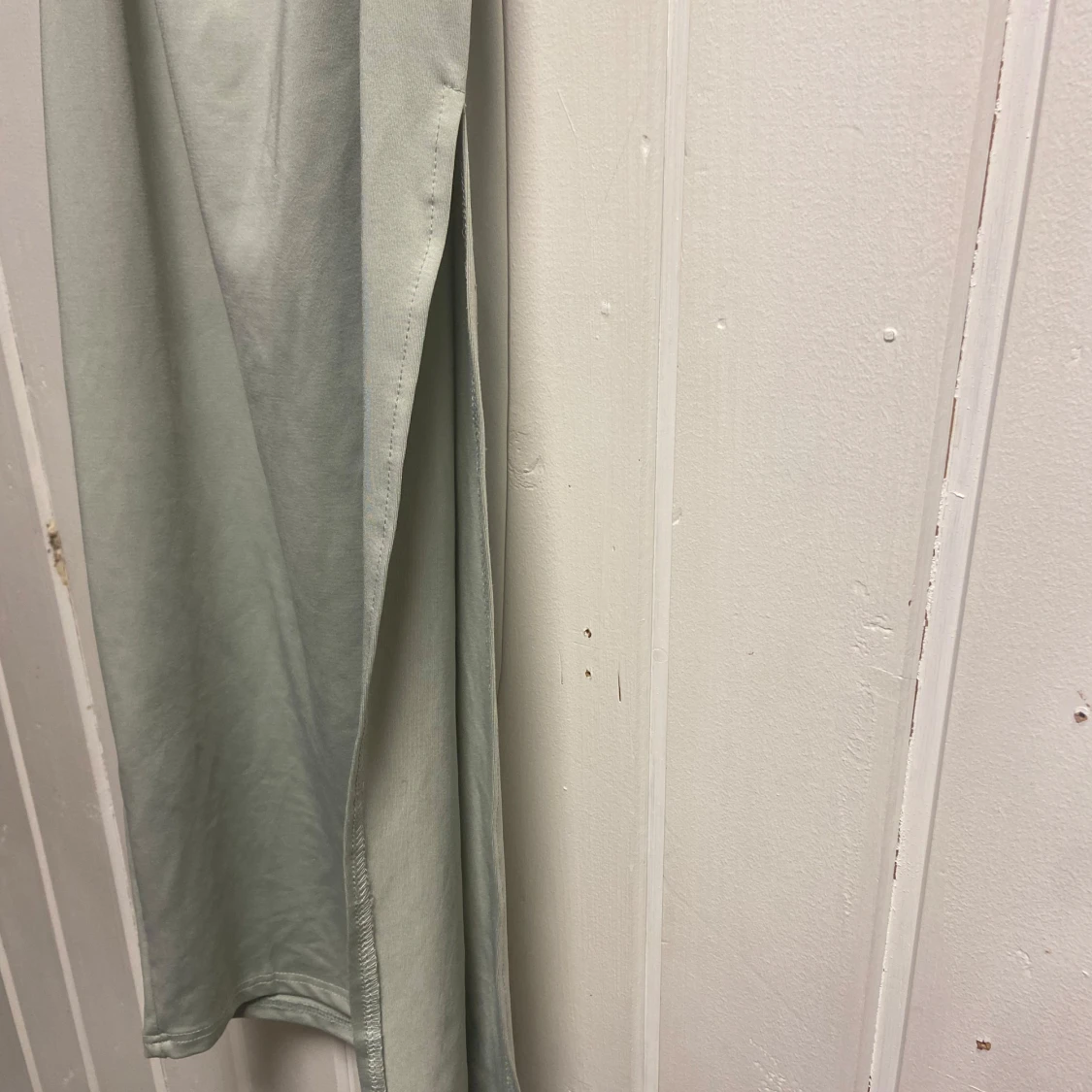 Mintgrön tajt långklänning - 2