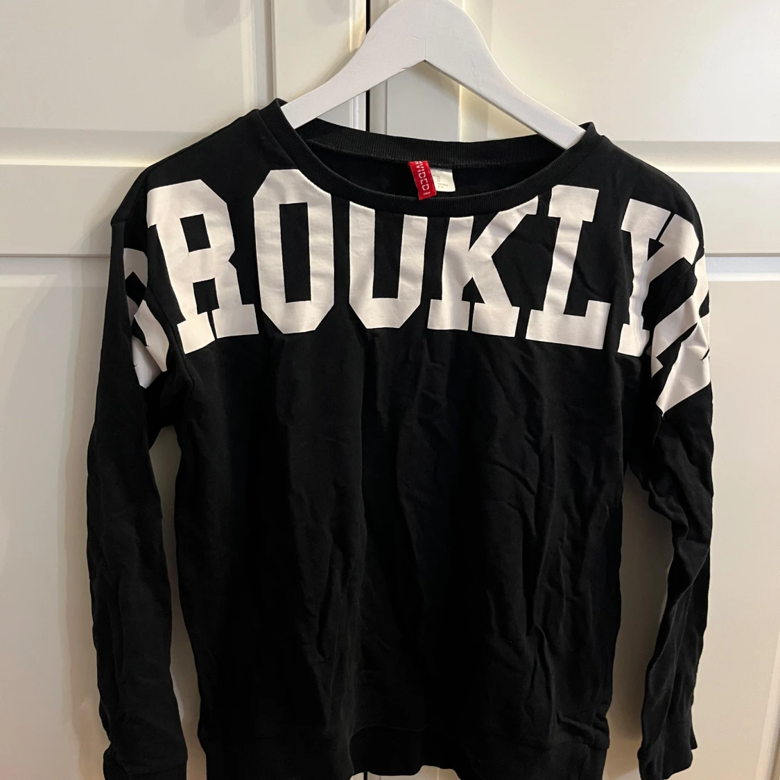 Svart långärmad tröja från H&M Divided