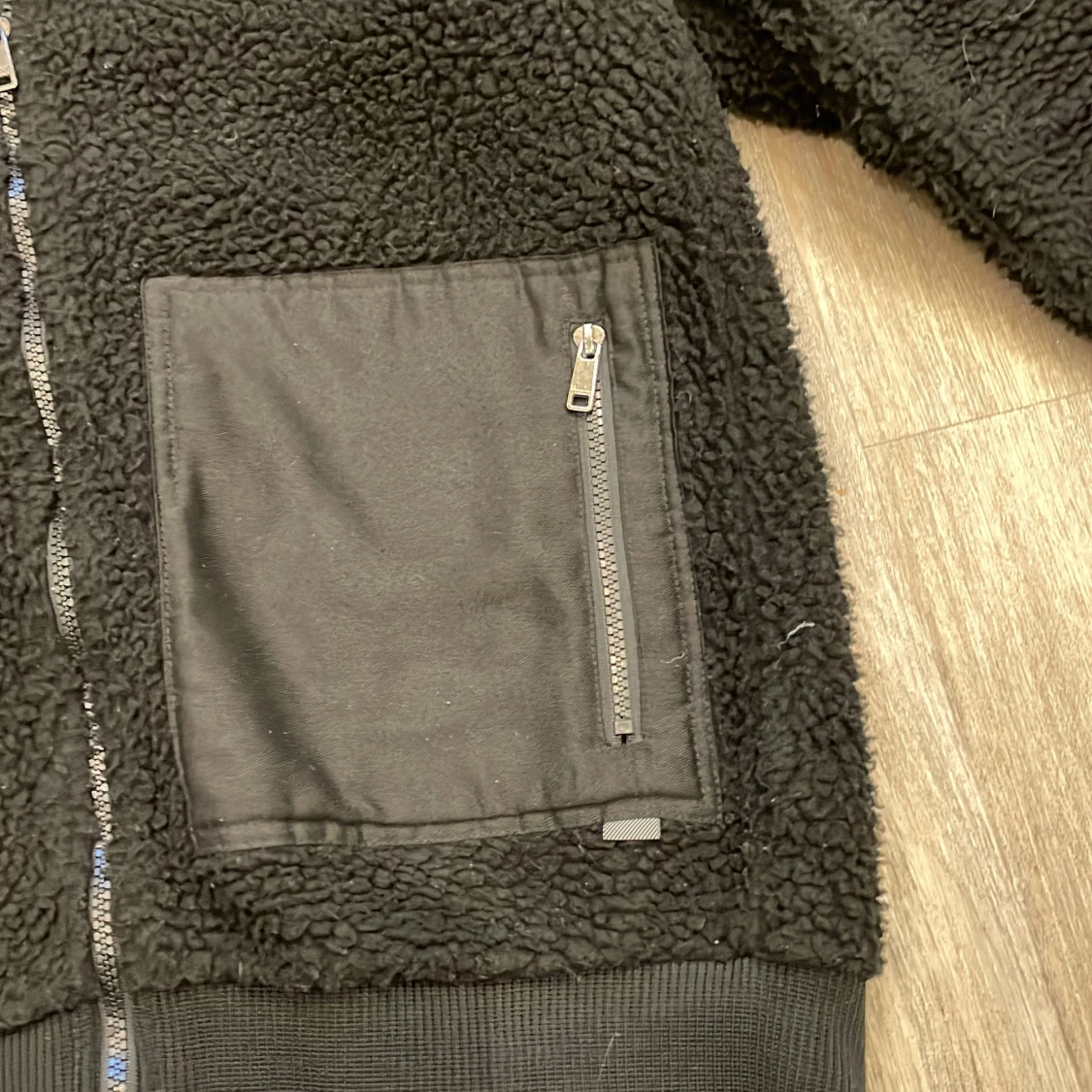 Svart solid cardigan - 2