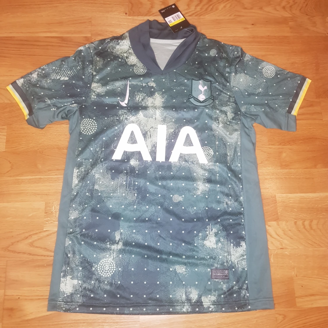 Tottenham 24/25 third