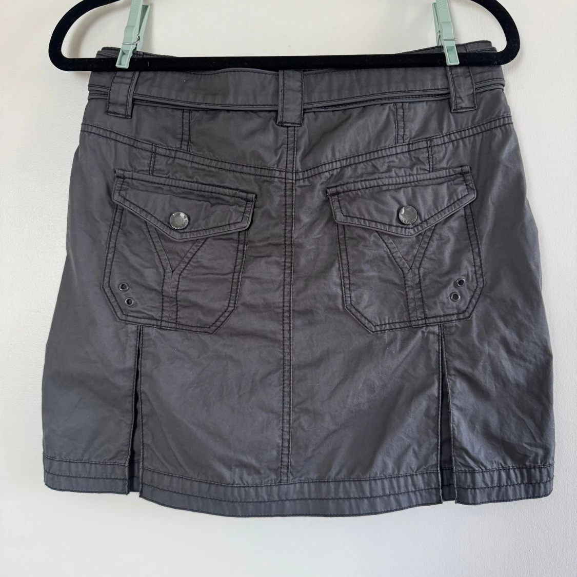 Minikjol i y2k stil från esprit  - 3