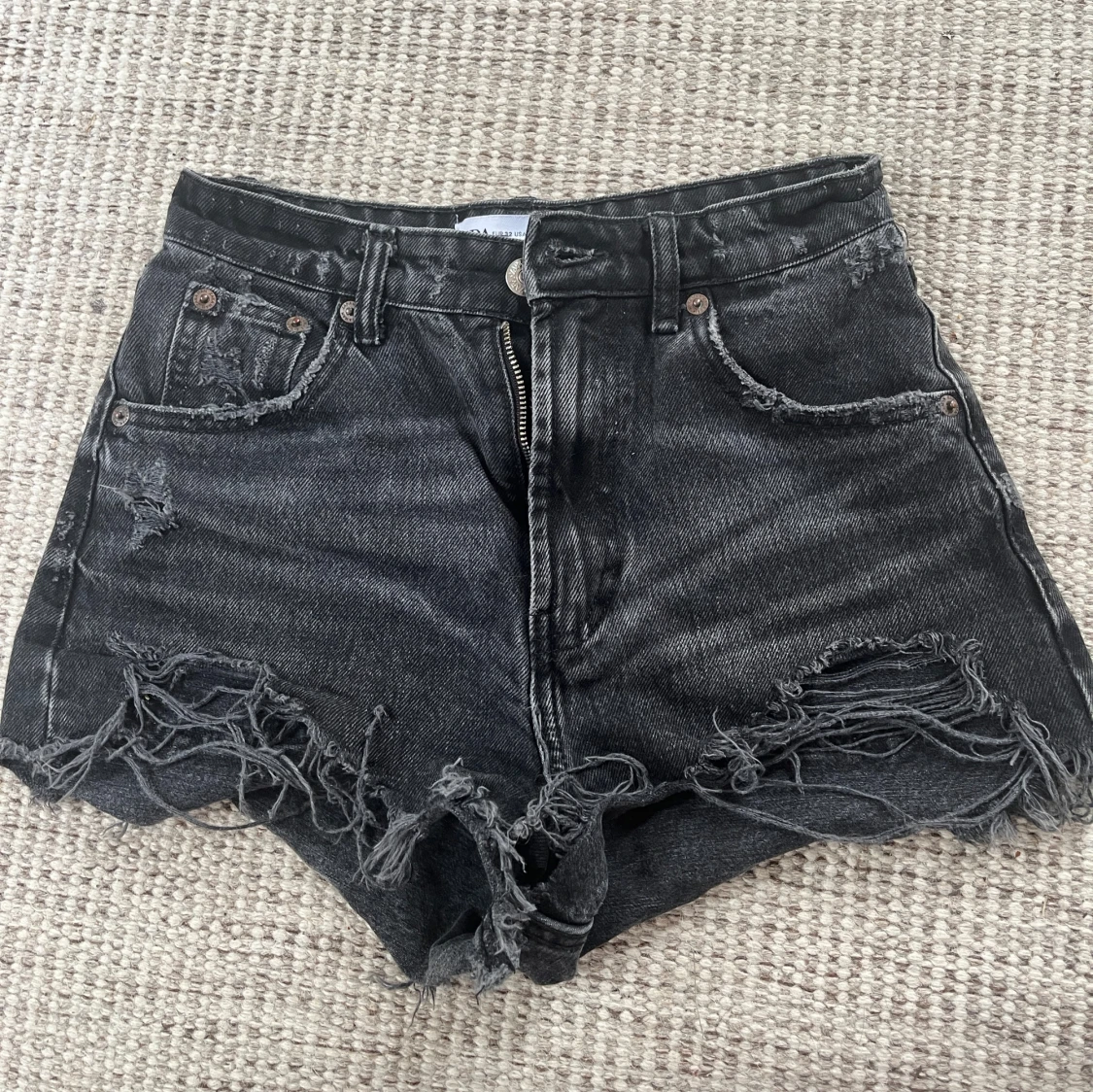 Svarta jeansshorts