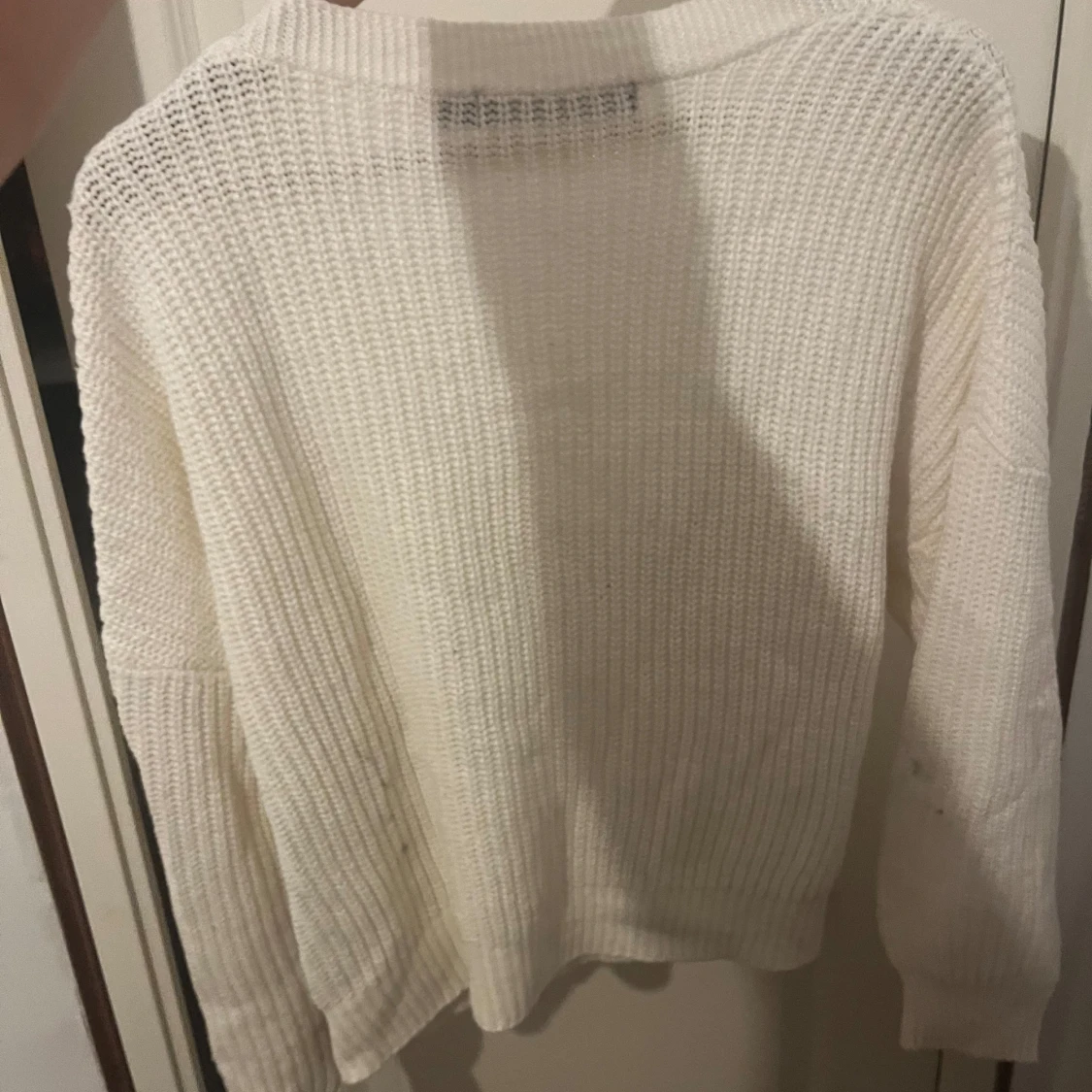 Vit stickad kofta - 1
