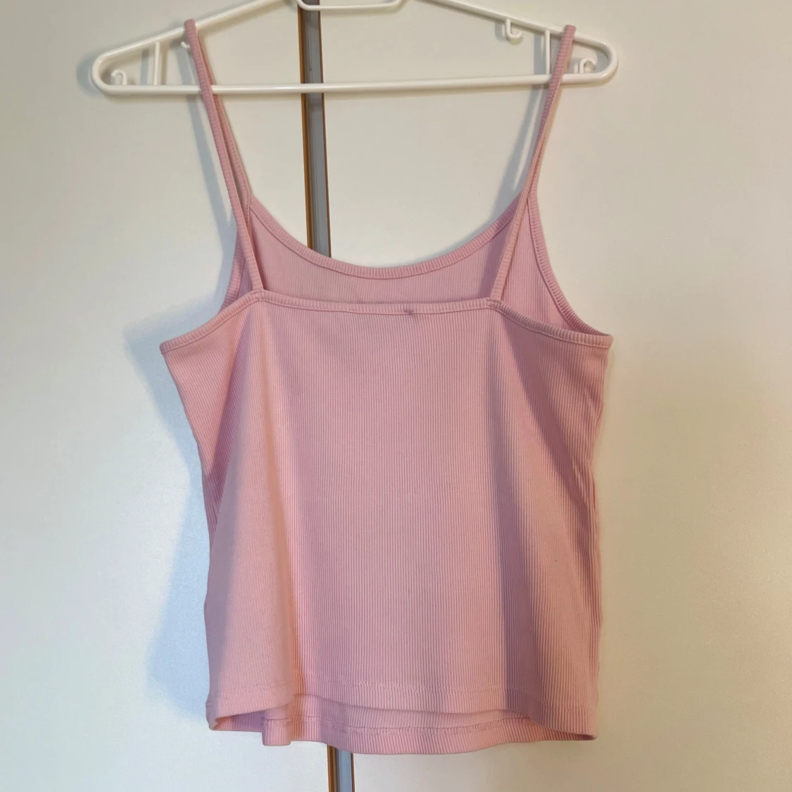 Ljusrosa ribbad linnetopp - 3