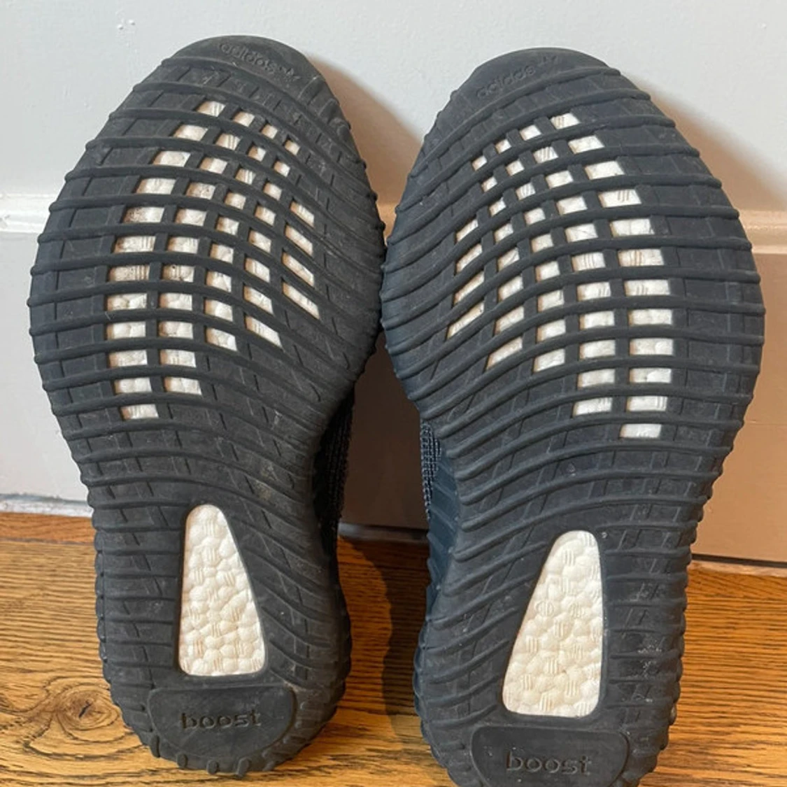 Adidas Yeezy 350 V2 CMPCT Onyx - 4