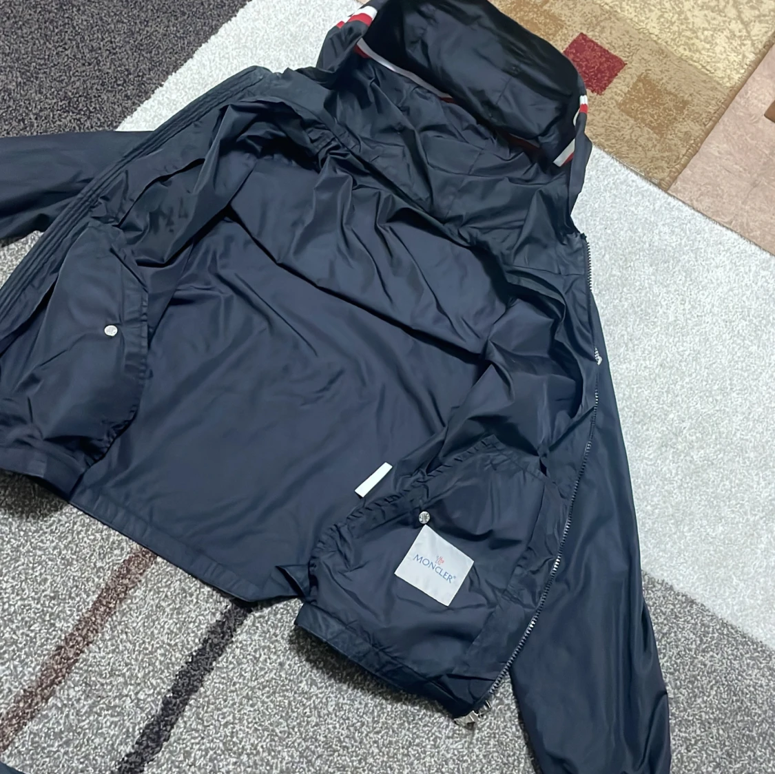 Svart vindjacka från Moncler - 3