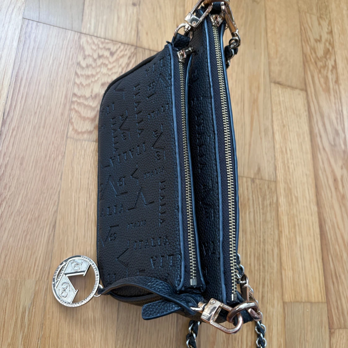 Svart handväska - 1