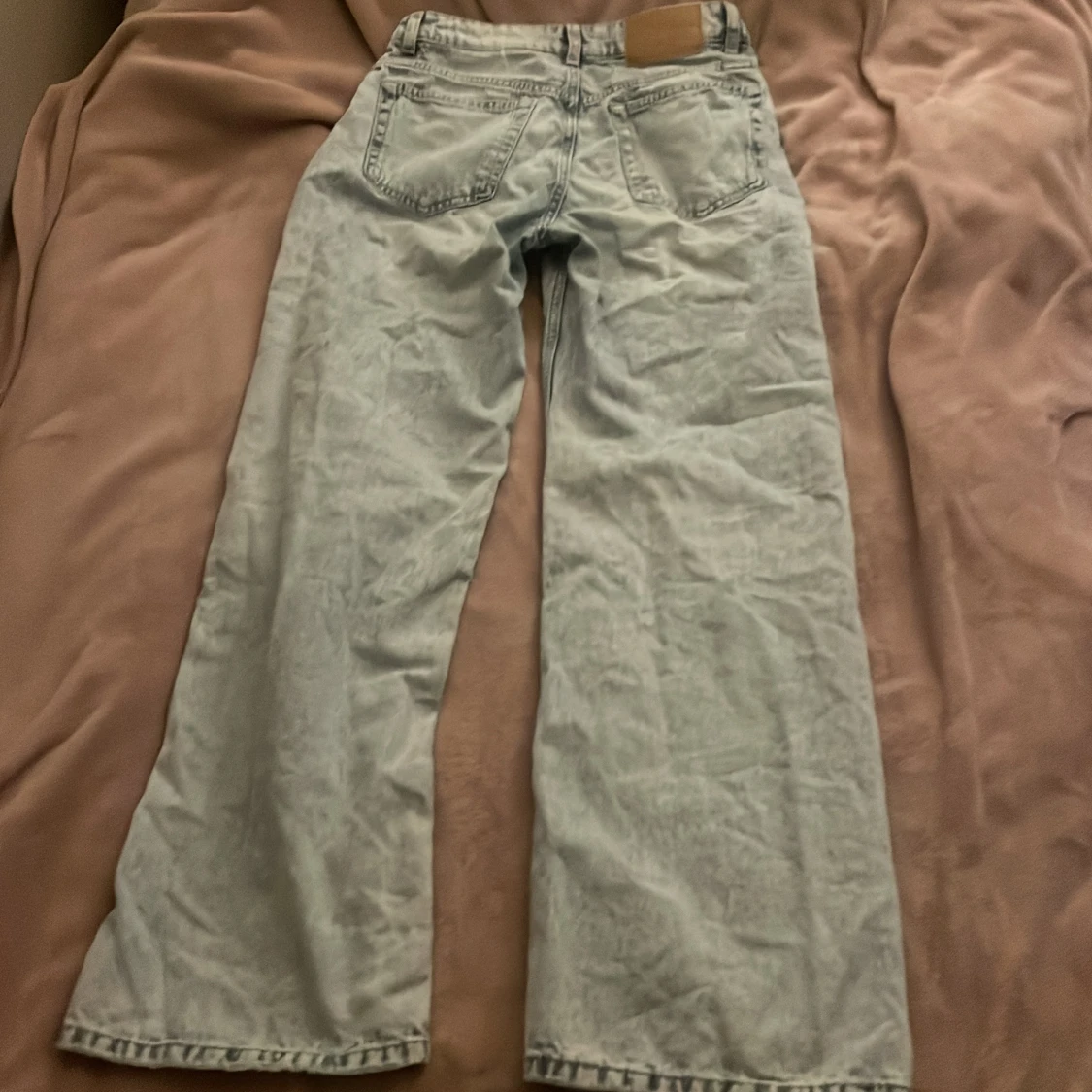 raka ish jeans från hm - 1