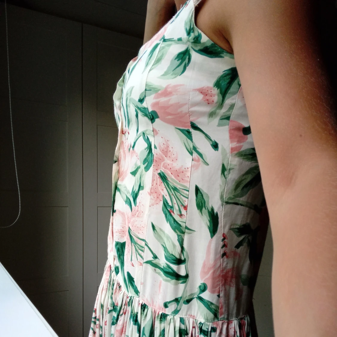 Sommarklänning med knappar - 1