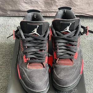 Nike Air Jordan 4 Retro red thunder - Jordan 4 Red thunder 