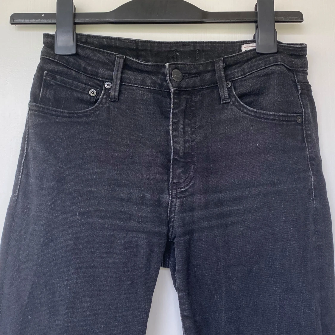 Svarta jeans från Crocker - 2