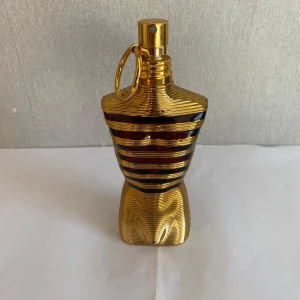 Jean Paul Gaultier elixir herr parfym - JPG elixir herr parfym, 25/75ml kvar, pris kan diskuteras, tar byten, skriv vid minsta fråga eller fundering🤝💯