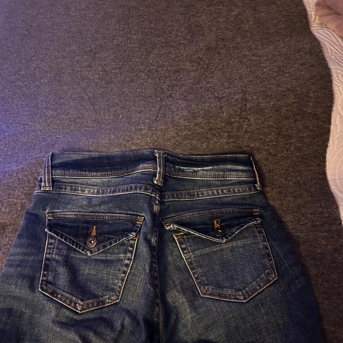 Blå bootcut jeans - 1