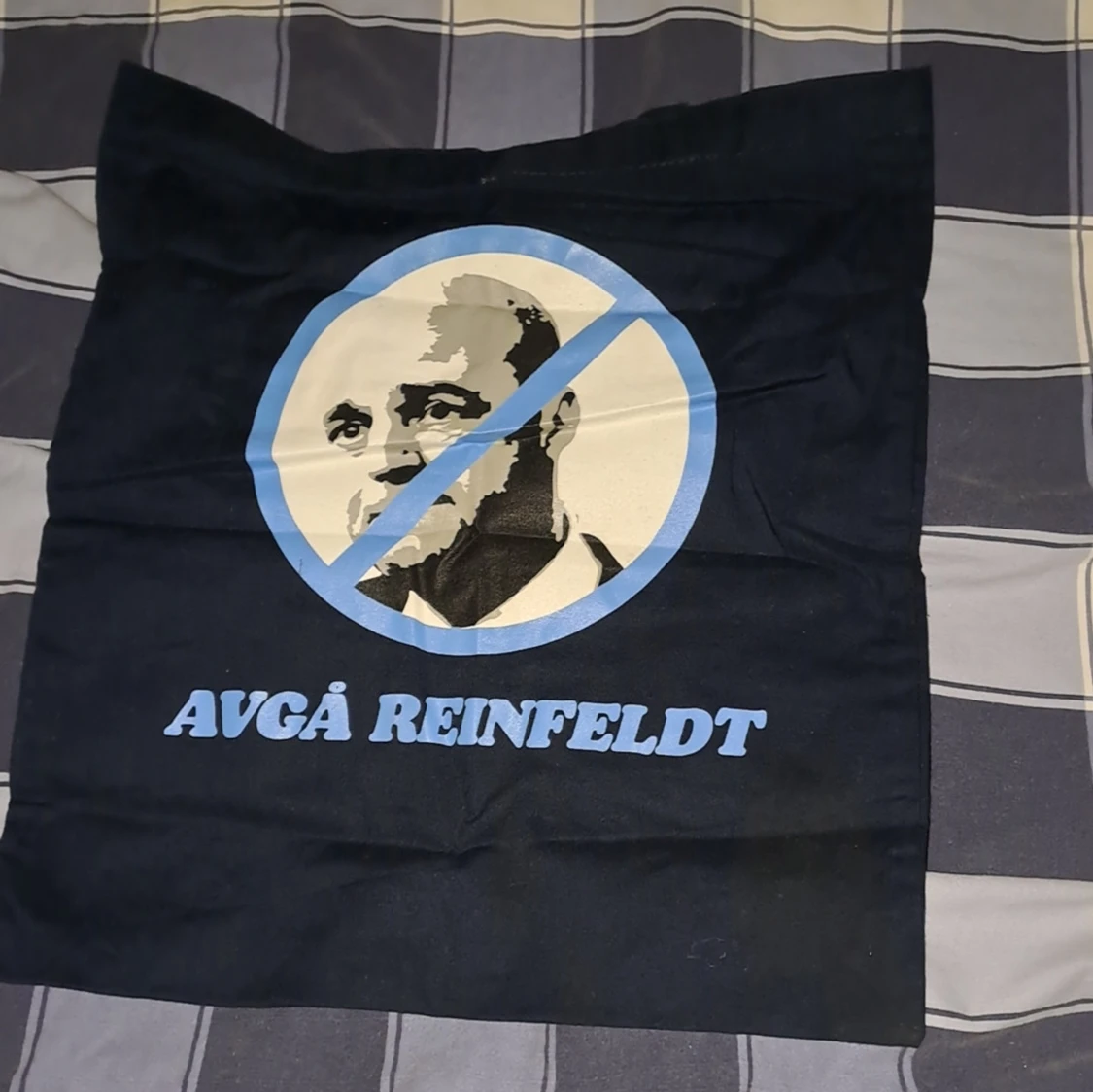 Svart shoppingväska med tryck - 2