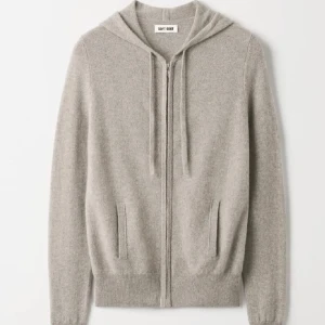 Greige hoodie från Soft Goat - Säljer en stilren greige hoodie från Soft Goat. (Har publicerat likadan annons då jag vill att fler ska se men de är samma tröja)