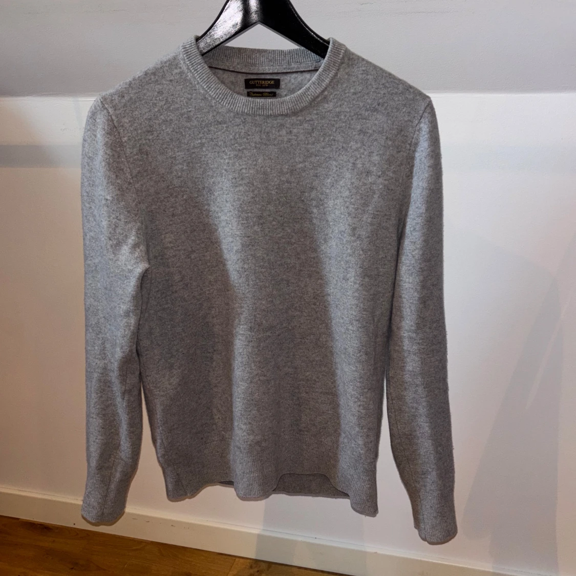 Stickad tröja (ull)