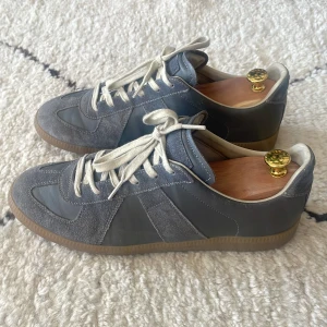 Maison Margielas  - Fräscha margielas | 42 | Givetvis äkta | Svår färg att hitta för bra pris | Allt OG medföljer | Skickar gärna fler bilder vid behov!