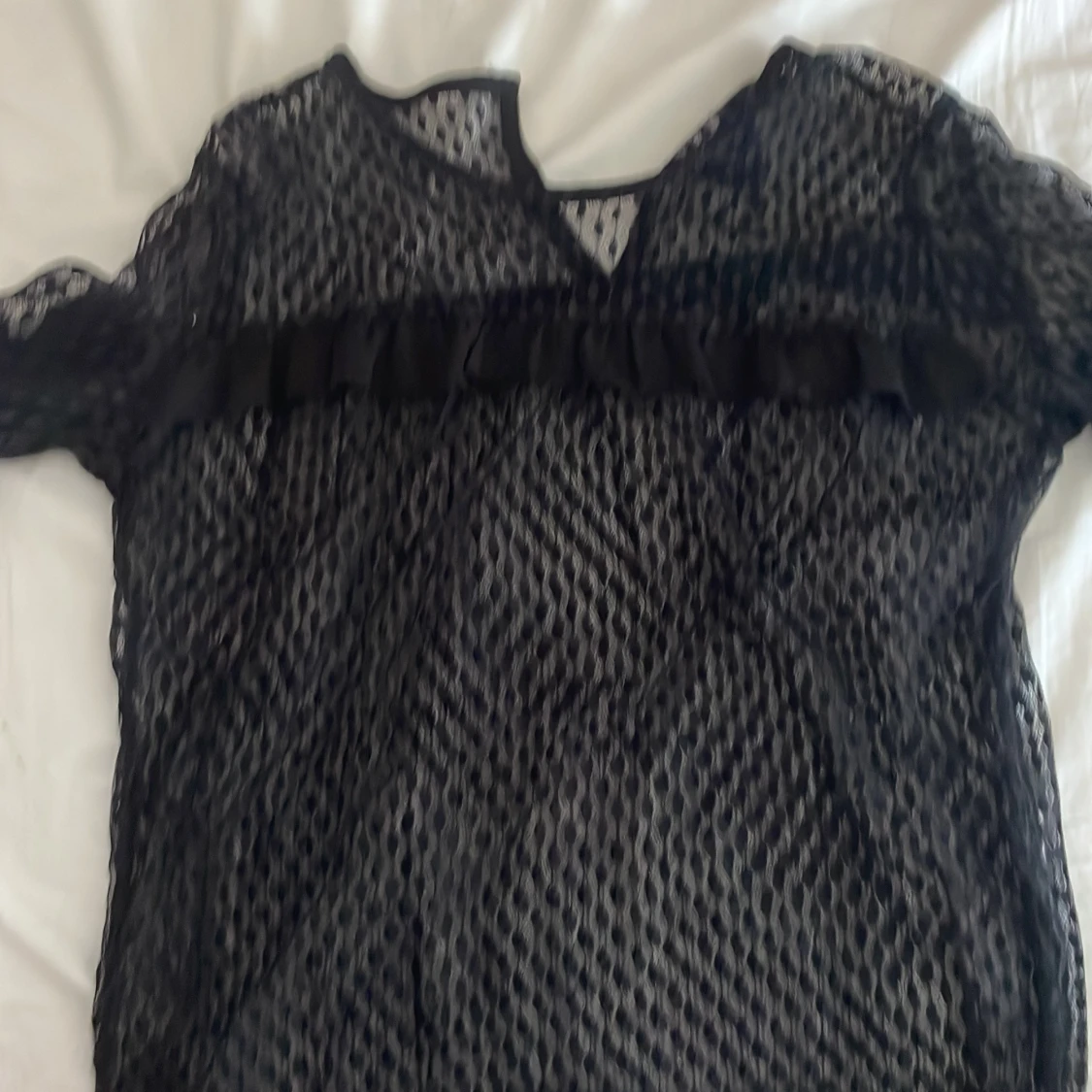 Svart spetsblus från ONLY