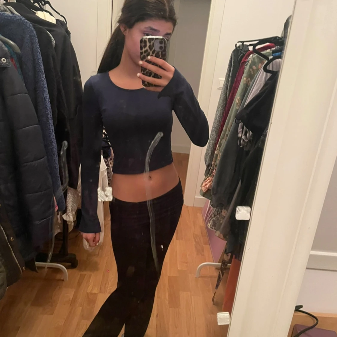 Mörkblå croppad topp - 1